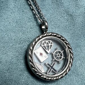 Floating locket pendant necklace EFFY cruise charms celebrity nautical 24”